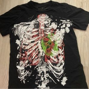 skeleton tee
